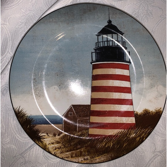 Three Lighthouse plates by David Carter Brown By The Sea Collection for Sakura - Picture 3 of 12